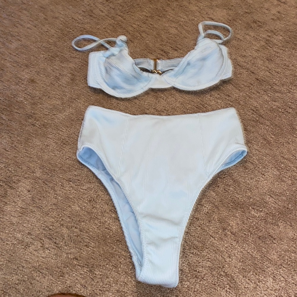 White fox x Sarah's day bikini